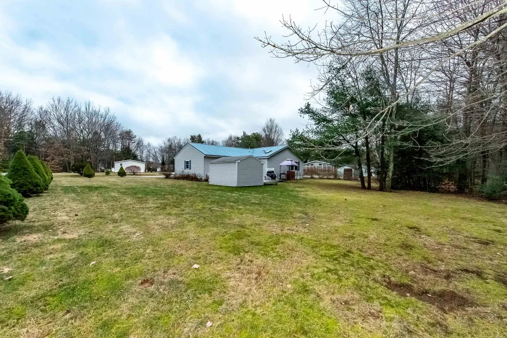 2 Jamaica Lane Rochester NH 03867