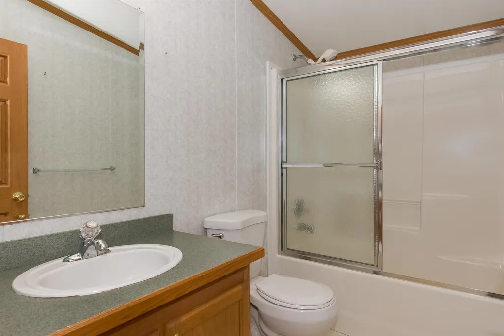 2 Jamaica Lane Rochester NH 03867