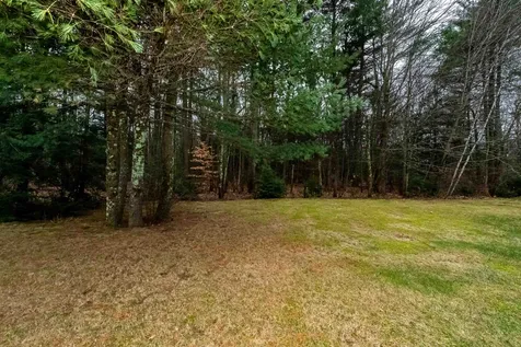 2 Jamaica Lane Rochester NH 03867