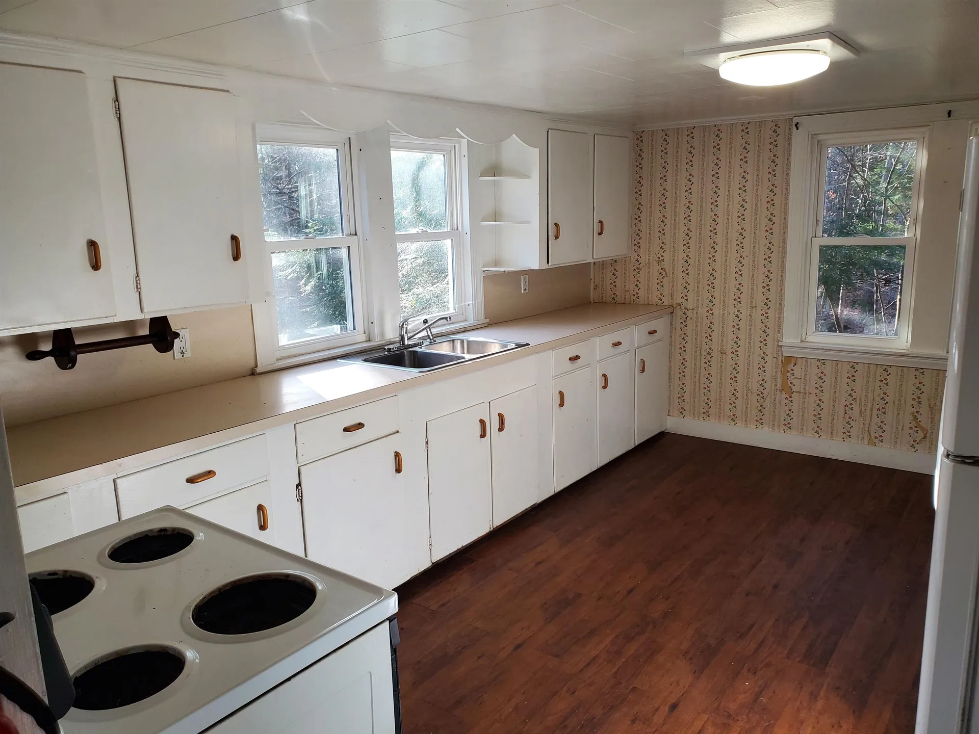 886 Forest Road Alstead NH 03602