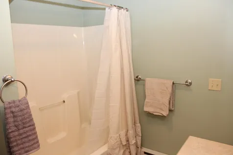 56 Pinnacle Park Road Meredith NH 03253