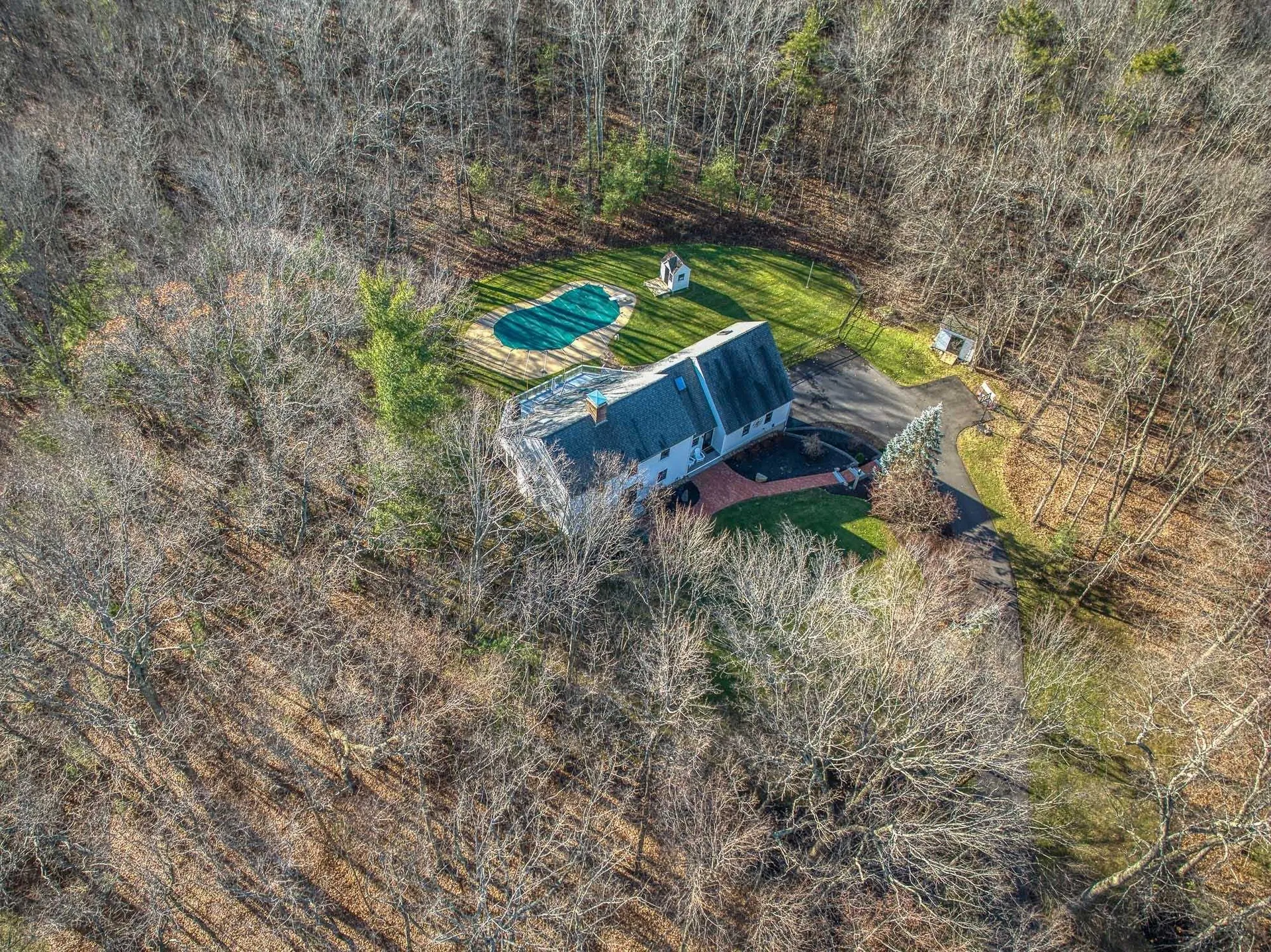 13 Country Farm Road Stratham NH 03885