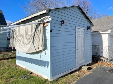 94 Allds Street Nashua NH 03060