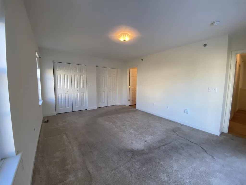 166 Hall Road Fremont NH 03044