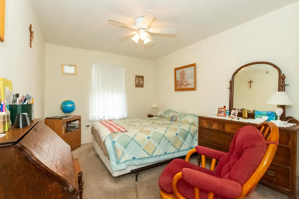 166 Hall Road Fremont NH 03044