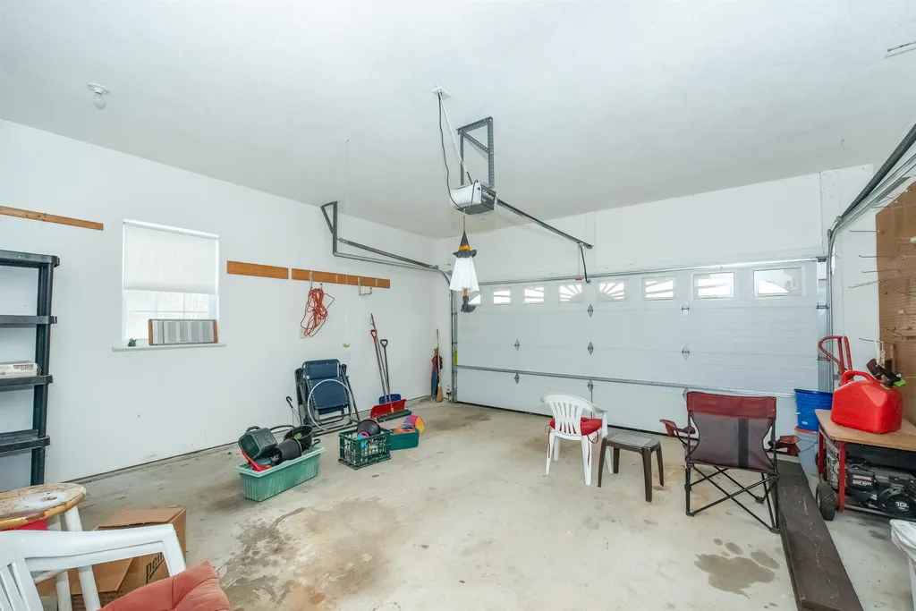 166 Hall Road Fremont NH 03044