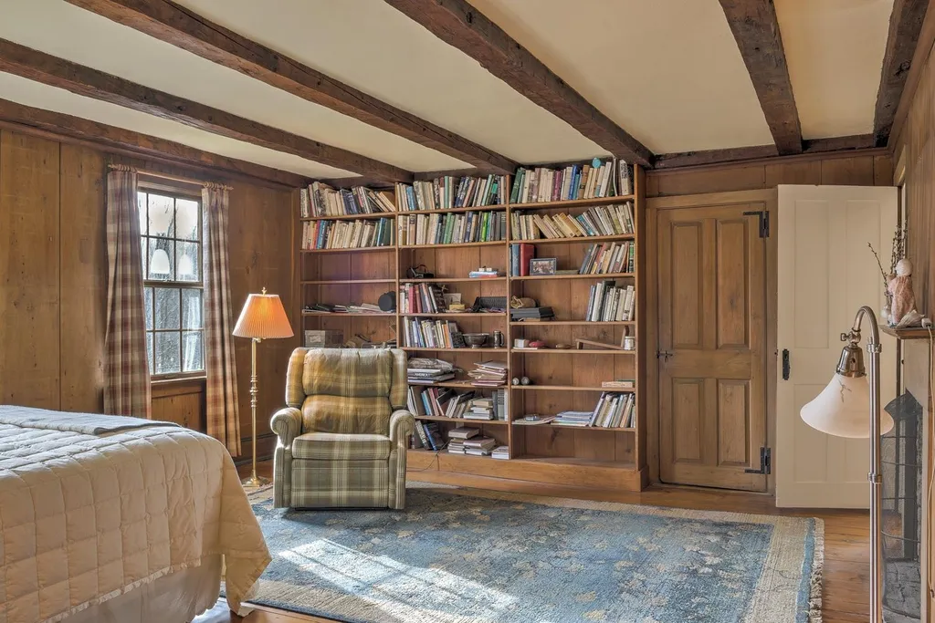 515 East Surry Road Surry NH 03431