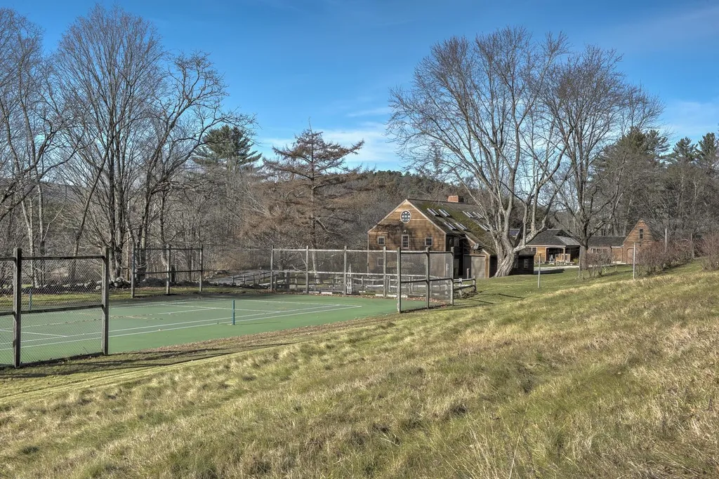 515 East Surry Road Surry NH 03431