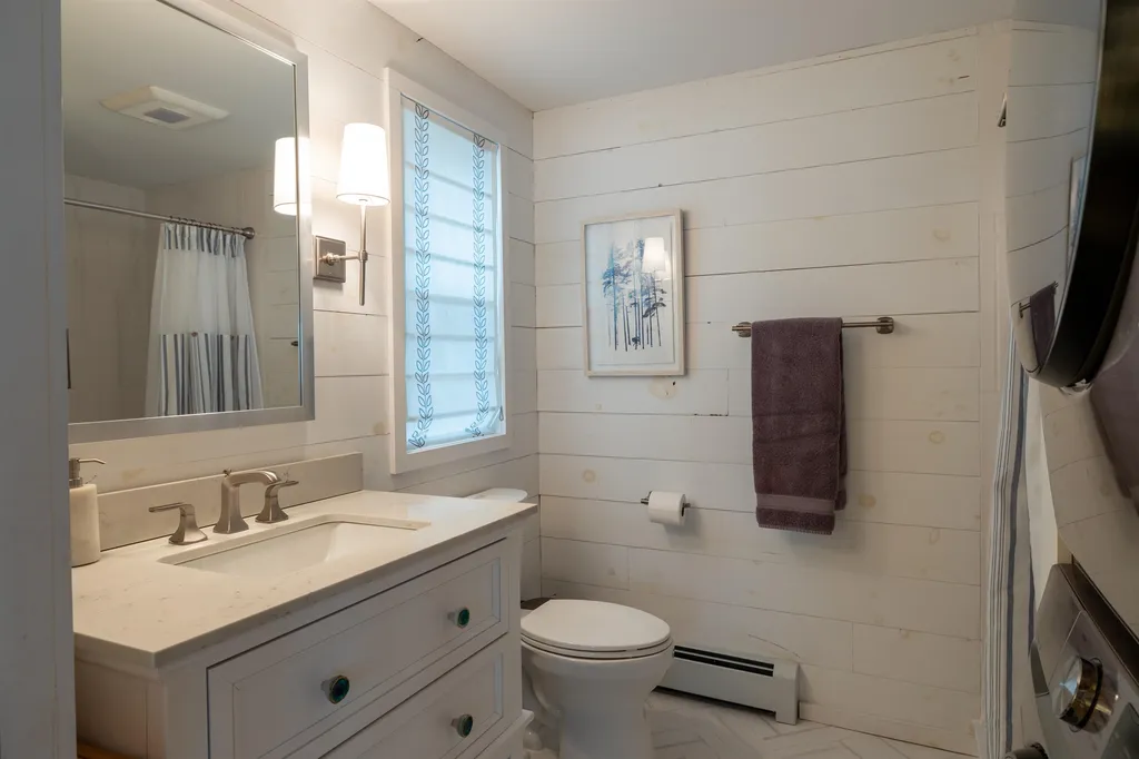716 Everest Road Milton VT 05468
