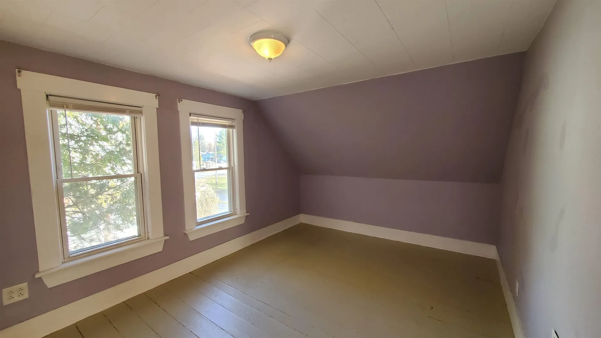 32 Chestnut Street Hartford VT 05088