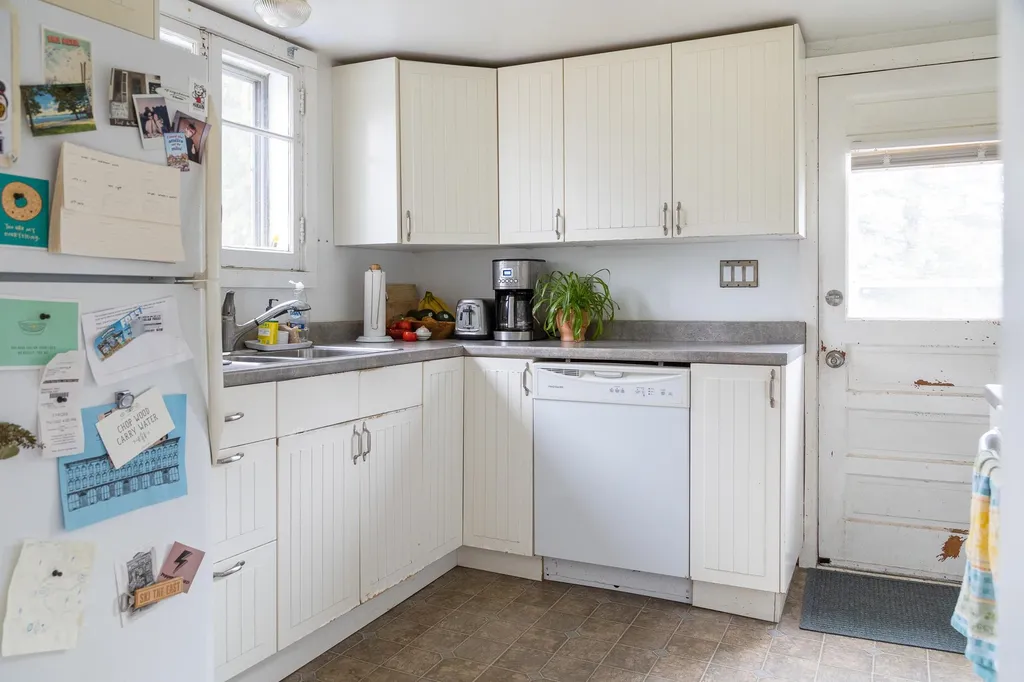 45 Leclair Street Winooski VT 05404