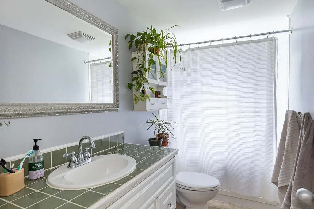 45 Leclair Street Winooski VT 05404