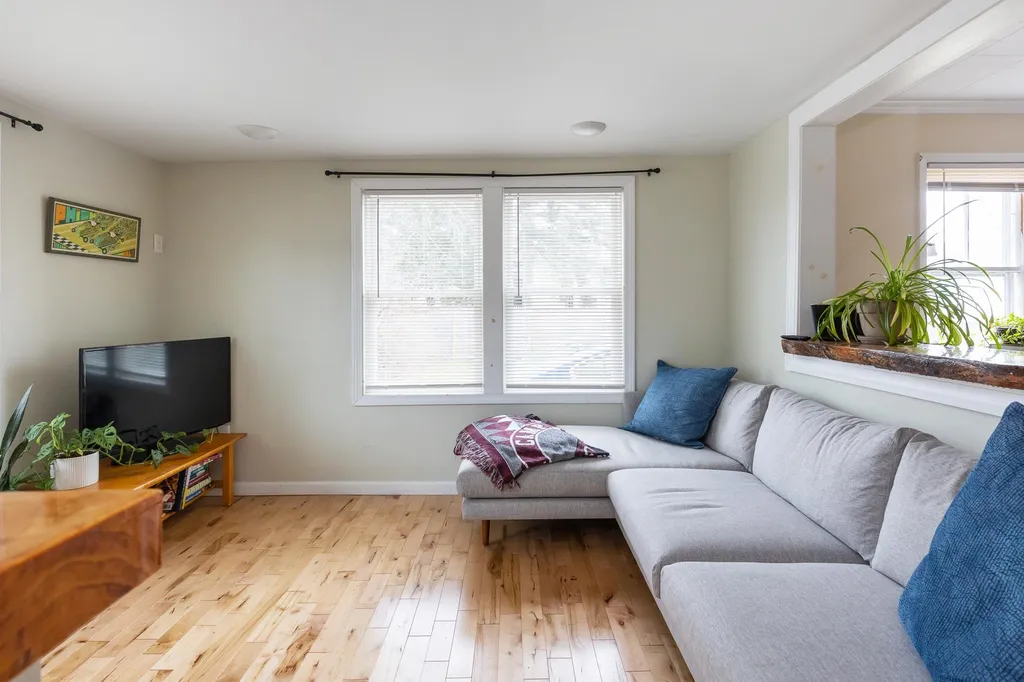 45 Leclair Street Winooski VT 05404