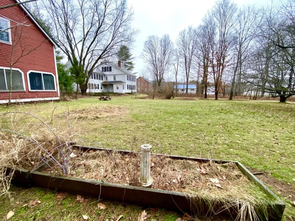 13 Flat Iron Road Plainfield NH 03781