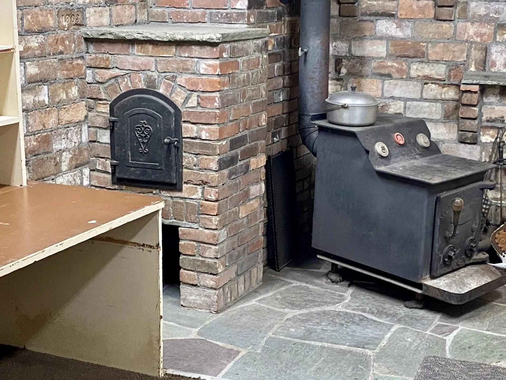 13 Flat Iron Road Plainfield NH 03781