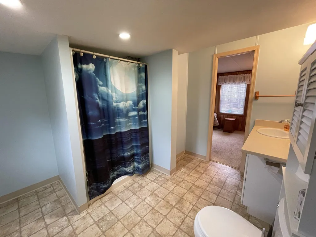 97 Cynthia Circle Seabrook NH 03874