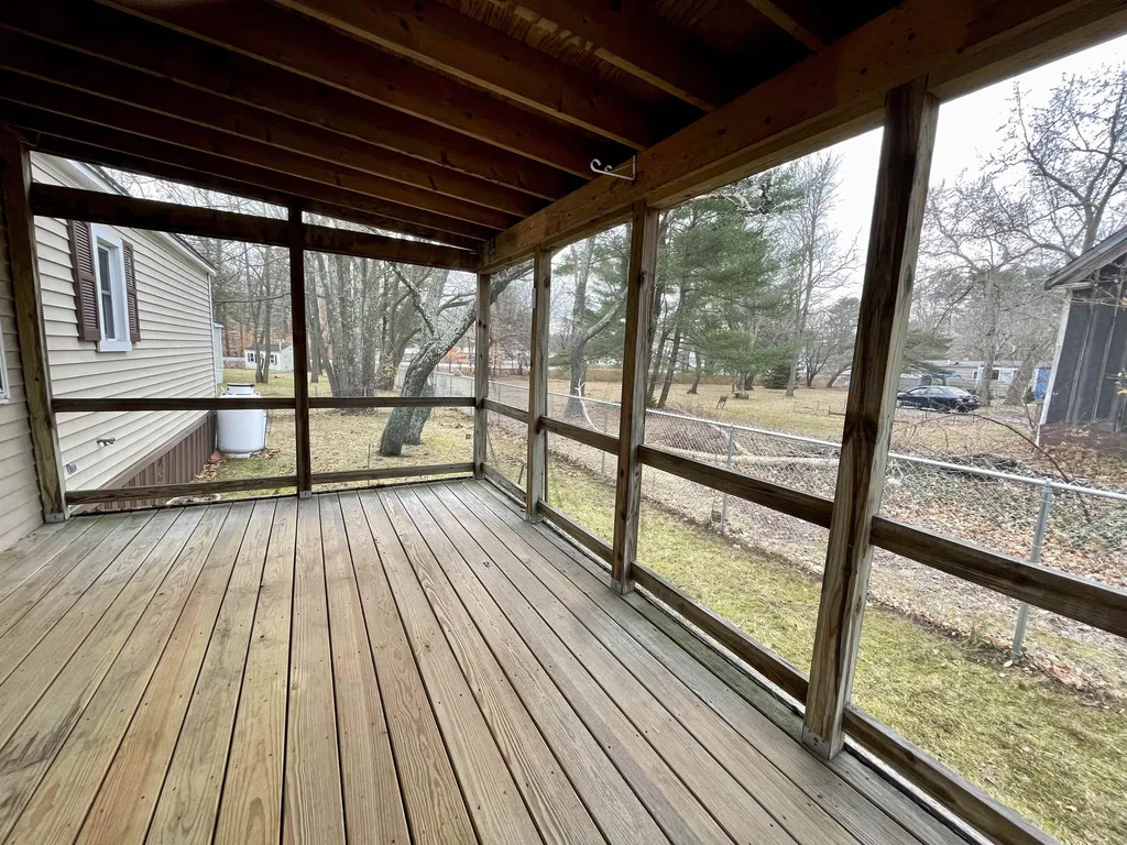 97 Cynthia Circle Seabrook NH 03874