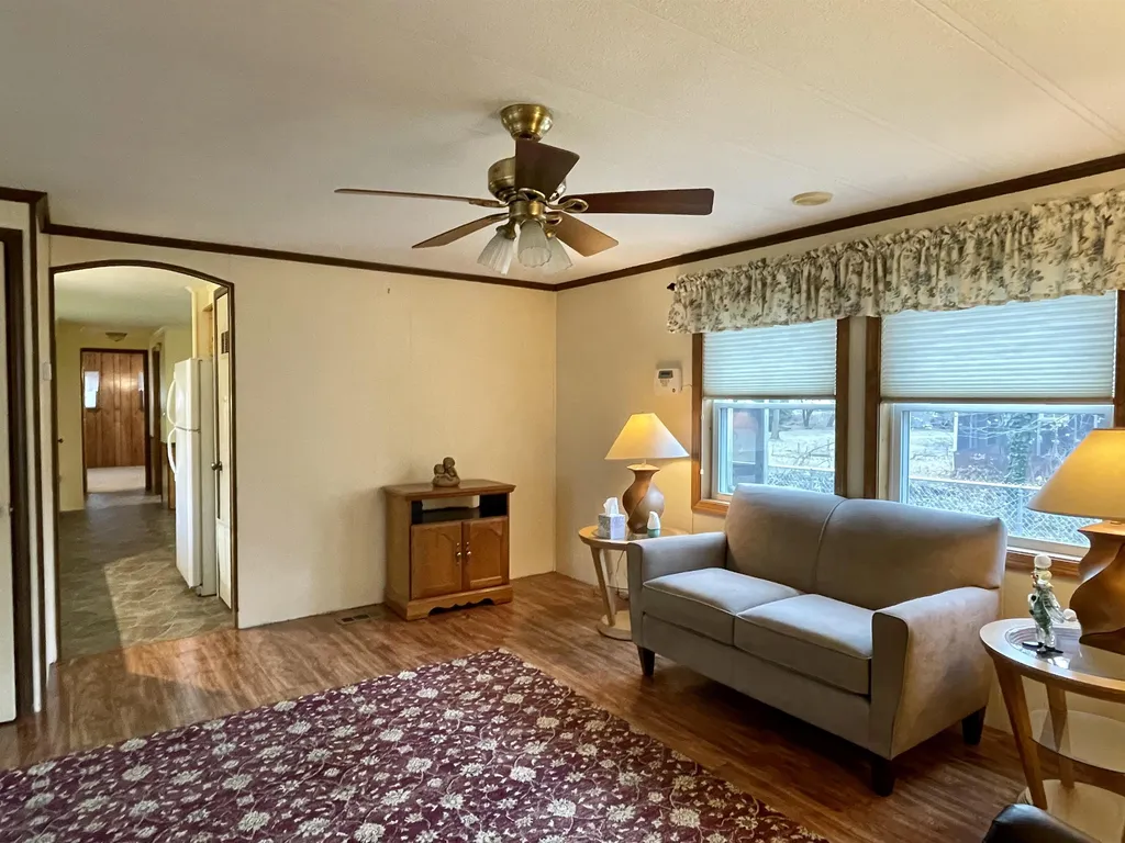 97 Cynthia Circle Seabrook NH 03874