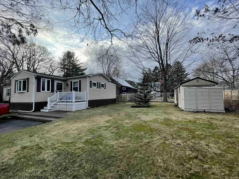 97 Cynthia Circle Seabrook NH 03874