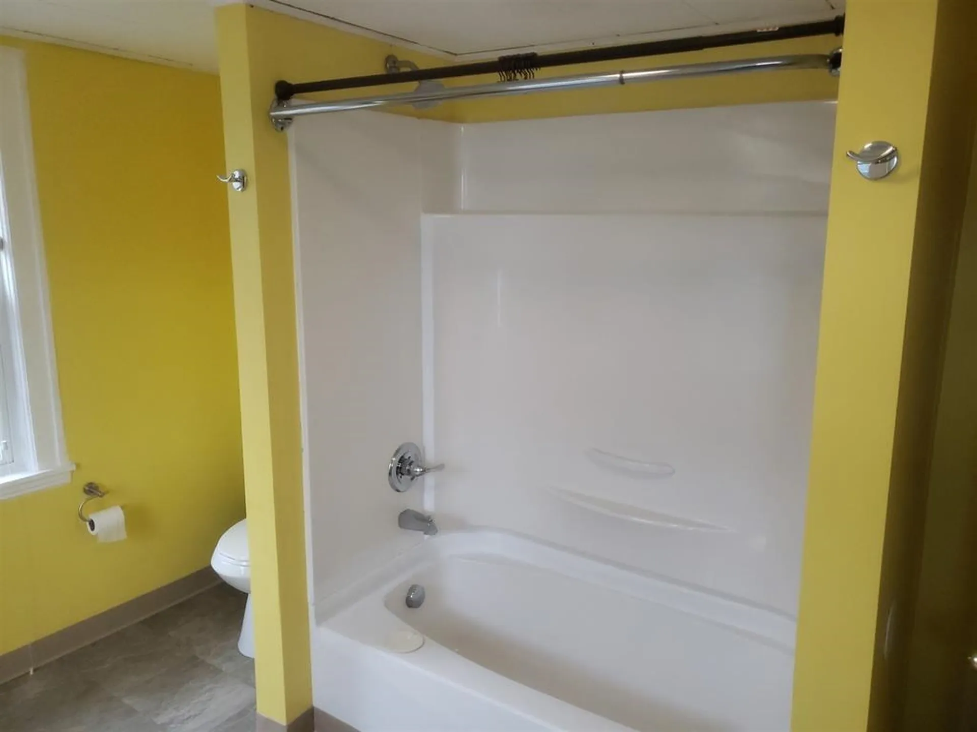 65 High Street Somersworth NH 03878