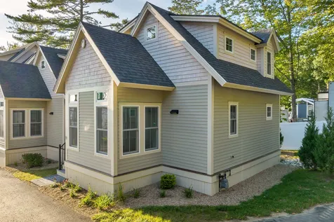 109 Weirs Boulevard Laconia NH 03246