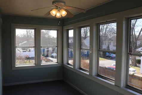 52 King Street Nashua NH 03060
