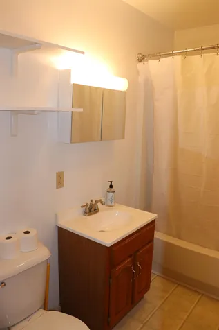 52 King Street Nashua NH 03060