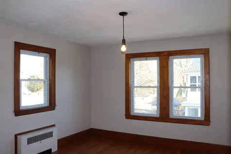 52 King Street Nashua NH 03060