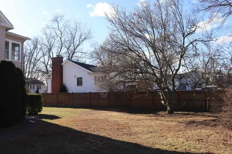 52 King Street Nashua NH 03060