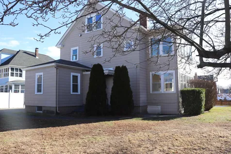 52 King Street Nashua NH 03060