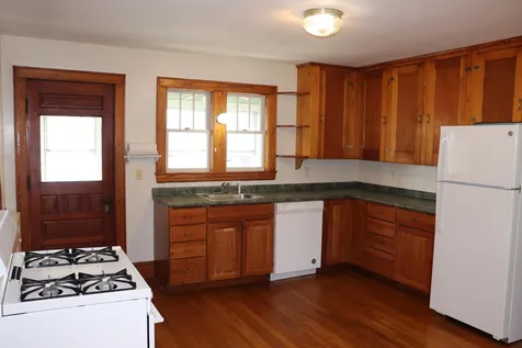 52 King Street Nashua NH 03060