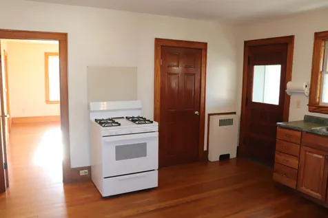 52 King Street Nashua NH 03060