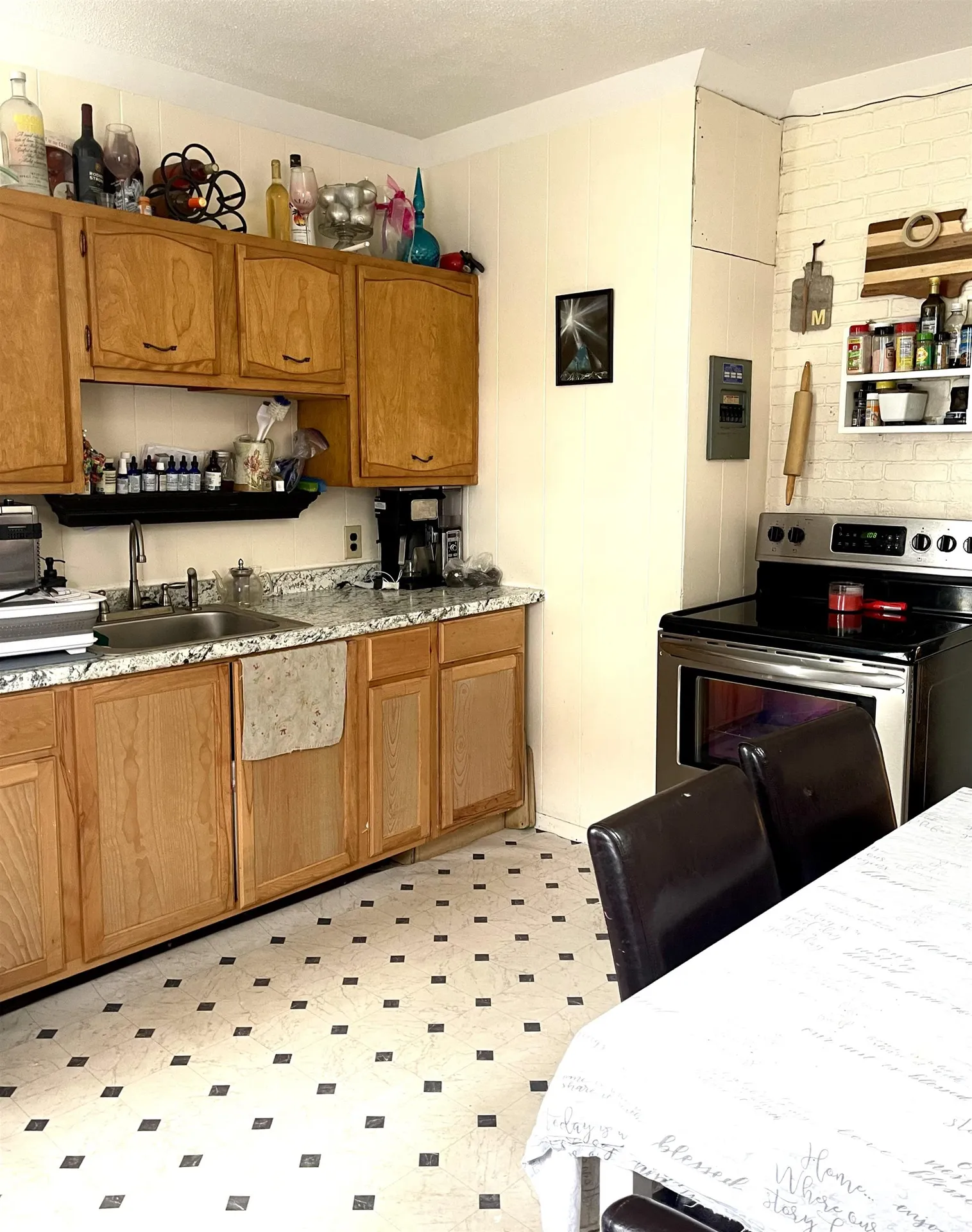 24 West Street Lebanon NH 03766