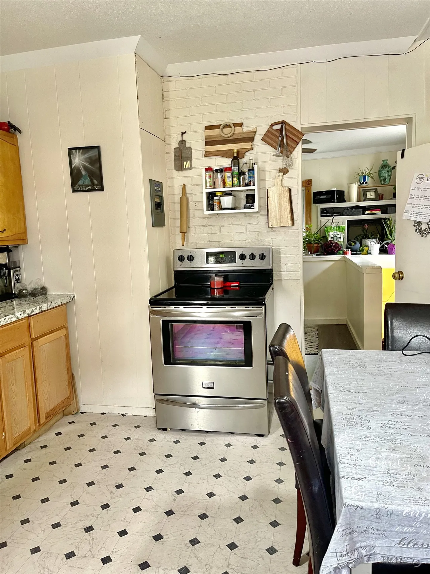 24 West Street Lebanon NH 03766