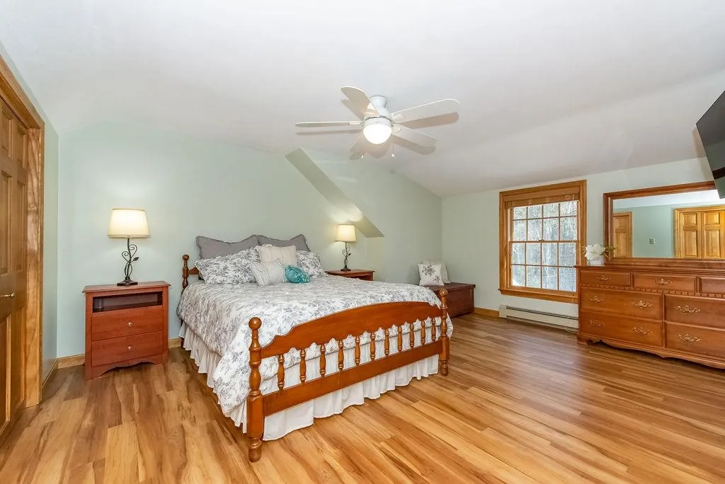 4 Beatrice Lane Newmarket NH 03857