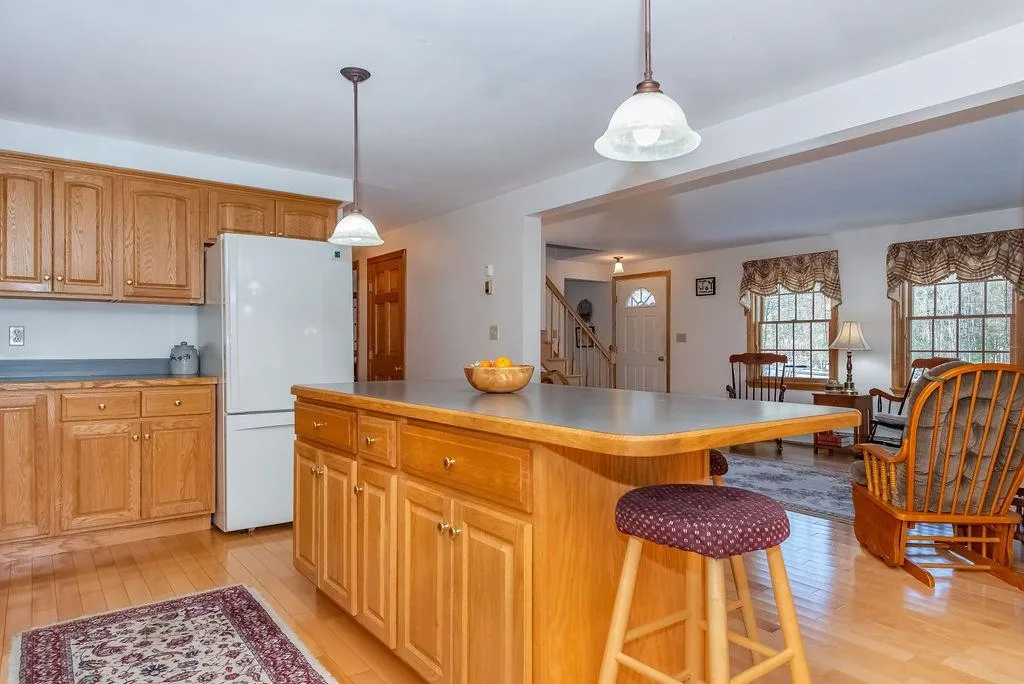 4 Beatrice Lane Newmarket NH 03857