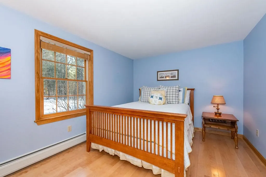 4 Beatrice Lane Newmarket NH 03857