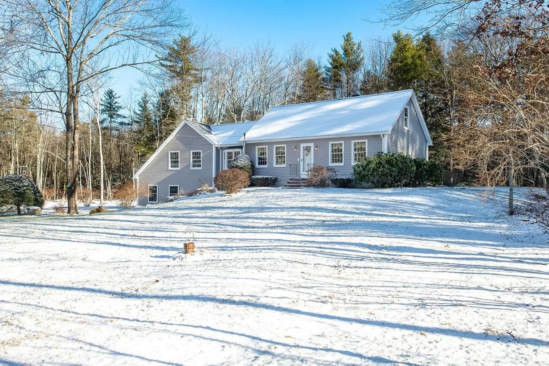 4 Beatrice Lane Newmarket NH 03857