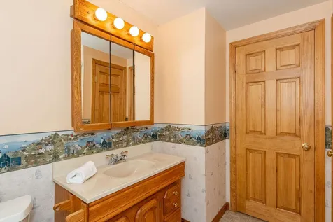 4 Beatrice Lane Newmarket NH 03857