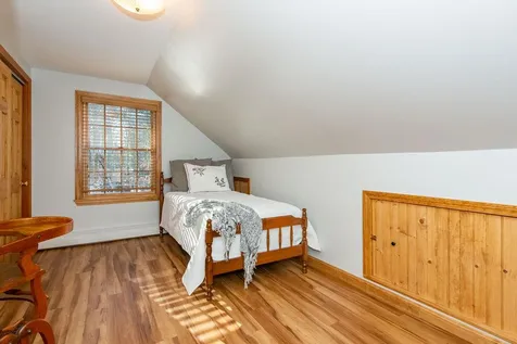 4 Beatrice Lane Newmarket NH 03857