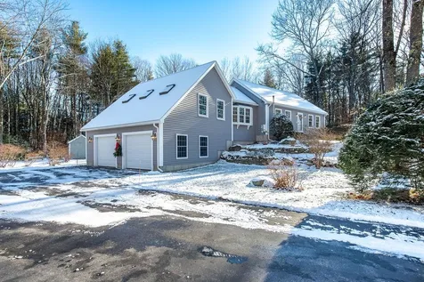4 Beatrice Lane Newmarket NH 03857