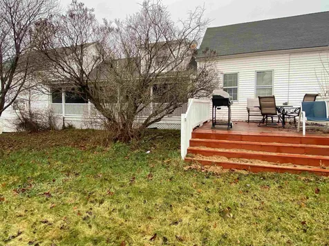 13 Canaan Street Canaan NH 03741