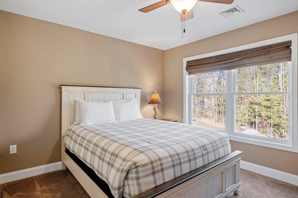 20 Pinebluff Terrace Lincoln NH 03251