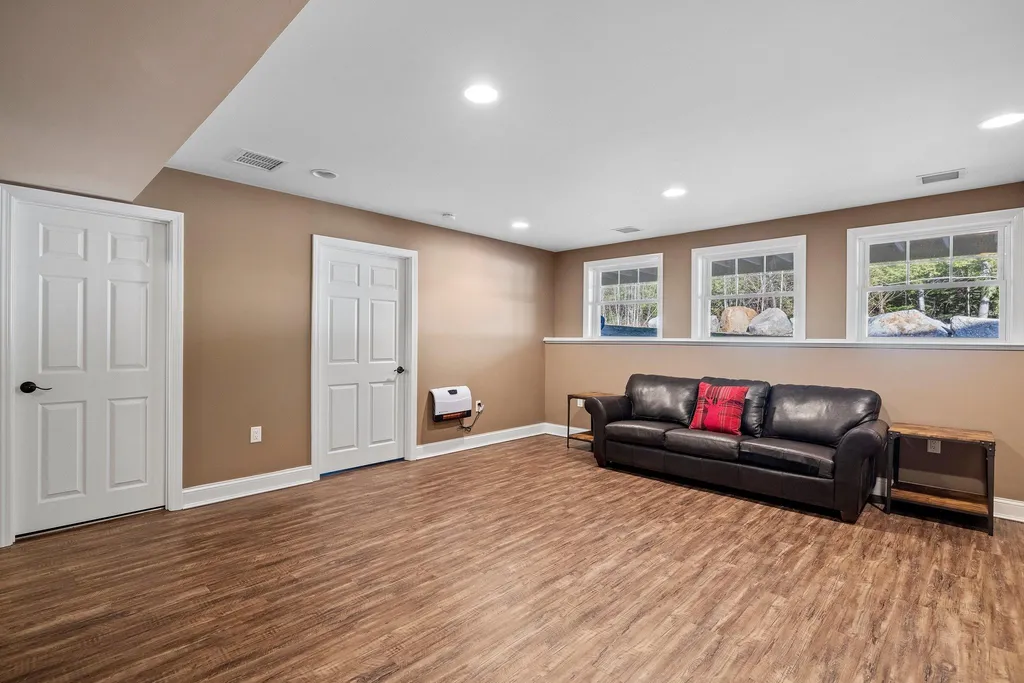 20 Pinebluff Terrace Lincoln NH 03251