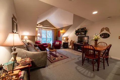 48 Cooper Memorial Drive Lincoln NH 03251