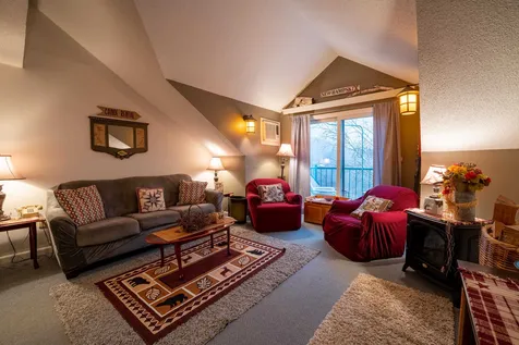 48 Cooper Memorial Drive Lincoln NH 03251