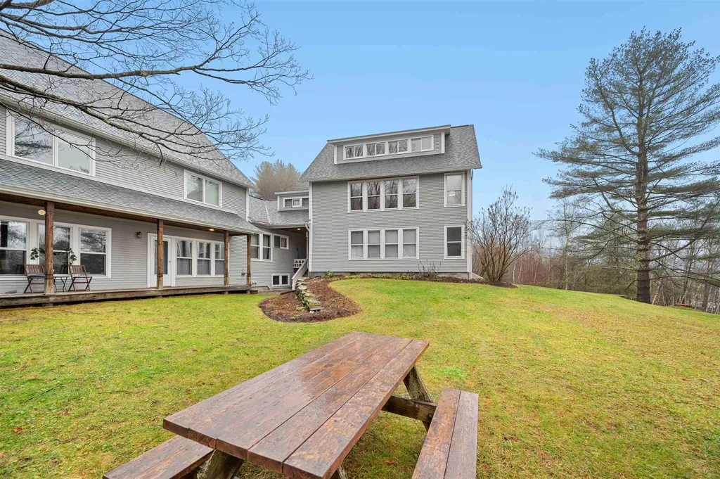 263 Carroll Road Fayston VT 05673