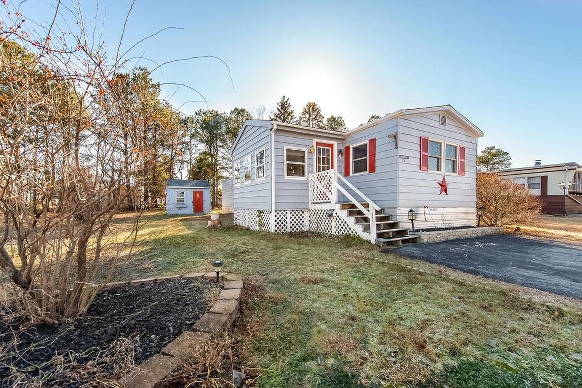 15 Country Lane Rochester NH 03867