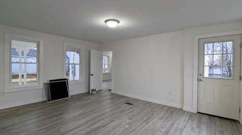 12 Harrison Street Laconia NH 03246