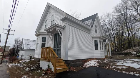 12 Harrison Street Laconia NH 03246
